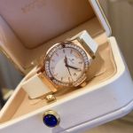 Hublot Lady 33mm Swiss Ronda Quartz Movement Diamond Bezel Rose Gold Case Replica Watch